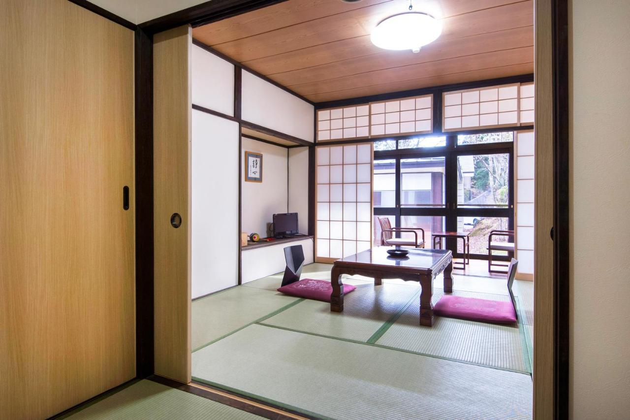 Nikko Tokanso Buitenkant foto