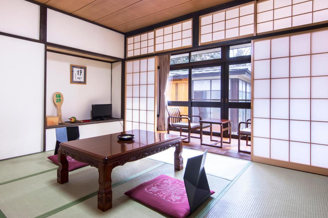 Nikko Tokanso Buitenkant foto