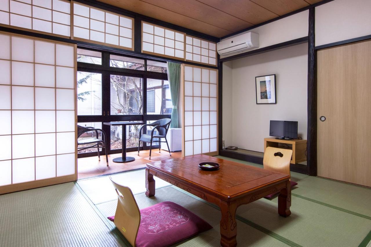 Nikko Tokanso Buitenkant foto