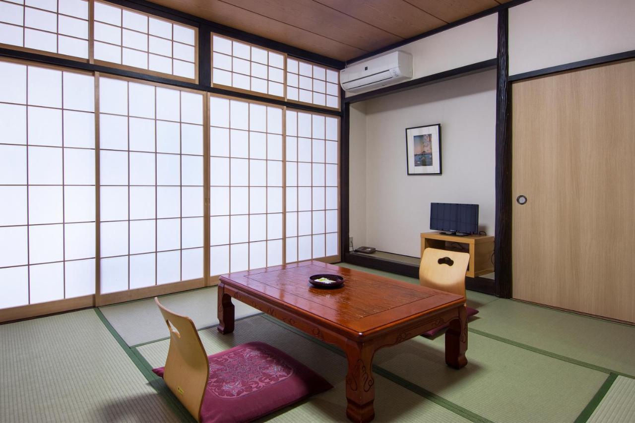 Nikko Tokanso Buitenkant foto